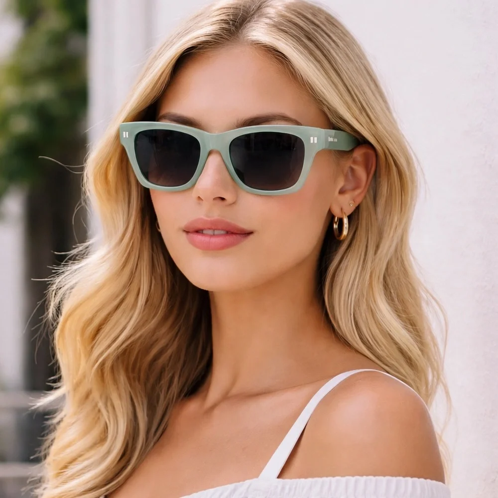 Off-White Valdez Sunglasses Sage Green Dark Grey Lens OERI13X 5307 NWT